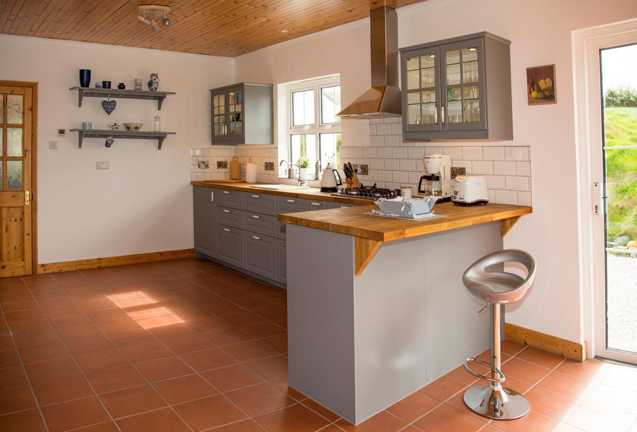 Ring Of Kerry - Einmaliger Blick Auf Skelligs Apartment Clynacartan ภายนอก รูปภาพ